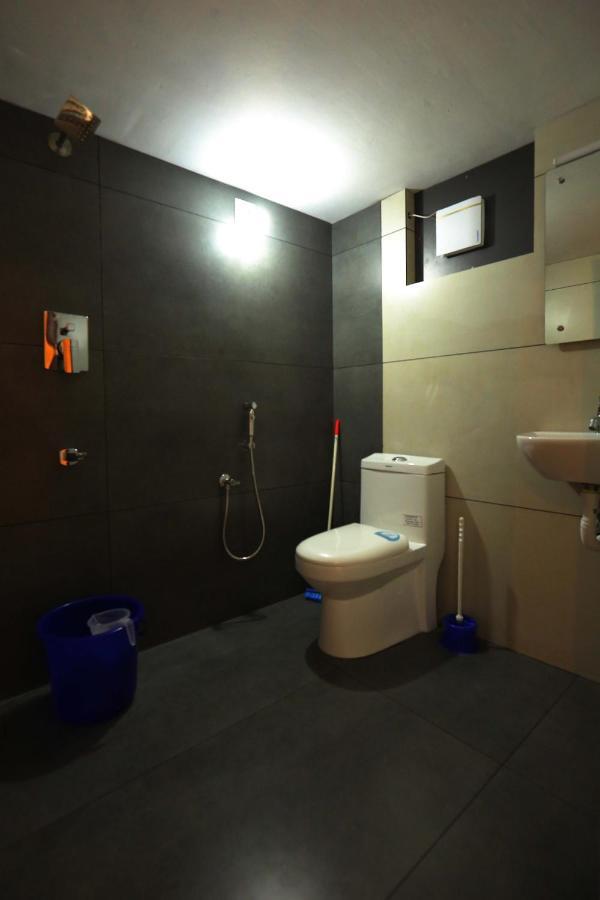 埃尔讷古勒姆 Kira Palace Residency酒店 外观 照片